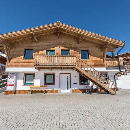 Sommer Hirsch Fuer 6 Personen Szálloda Königsleiten